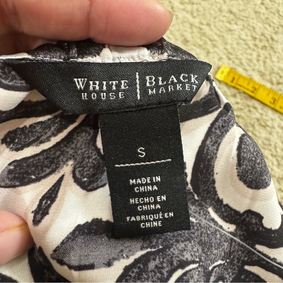 NWT White House Black Market Black and Cream Halter Top Size Small - Picture 8 of 15